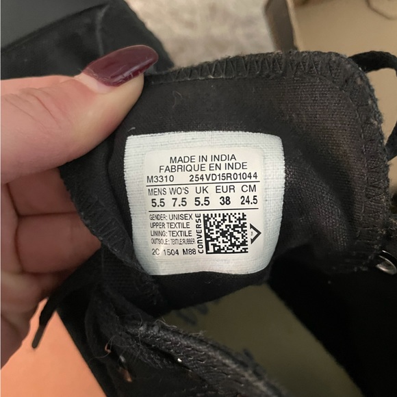 New Black Converse - Picture 4 of 4